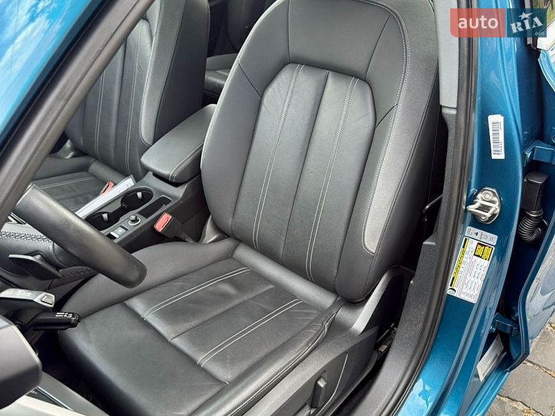 Седан Audi A3 2022 в Киеве