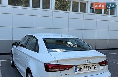Седан Audi A3 2016 в Одессе