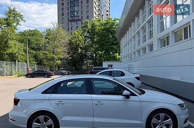 Седан Audi A3 2016 в Одессе