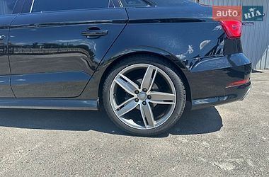 Седан Audi A3 2015 в Николаеве