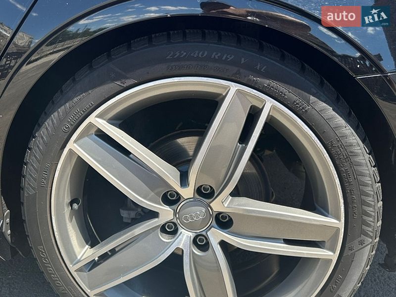 Седан Audi A3 2015 в Николаеве