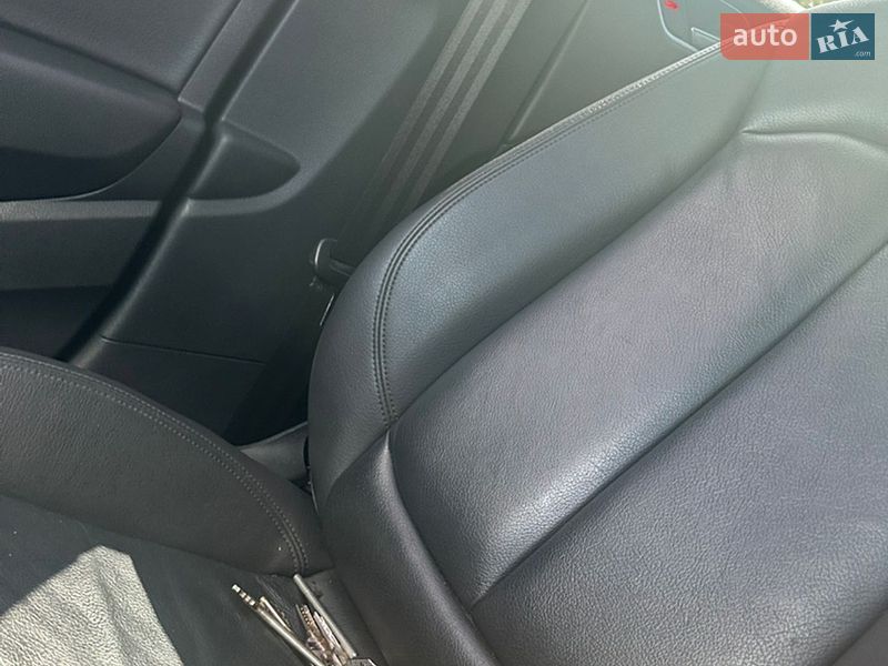 Седан Audi A3 2015 в Николаеве