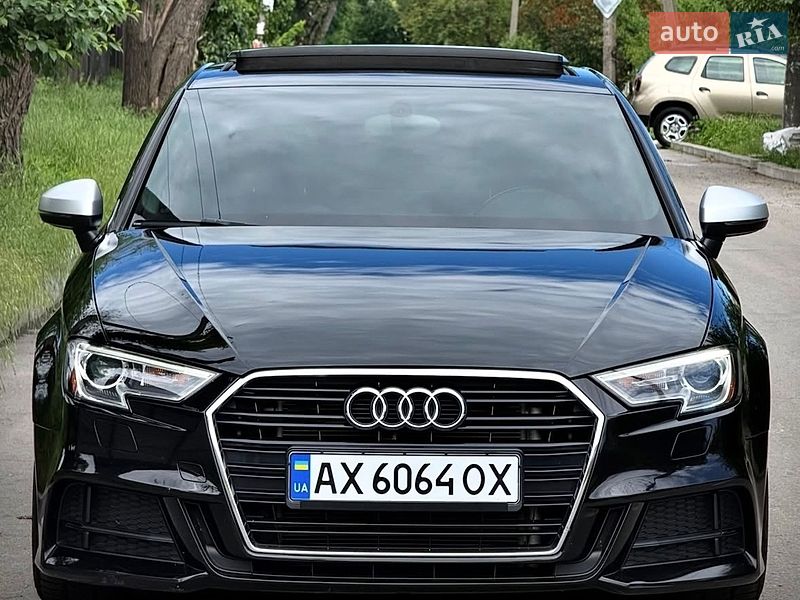 Седан Audi A3 2014 в Запорожье