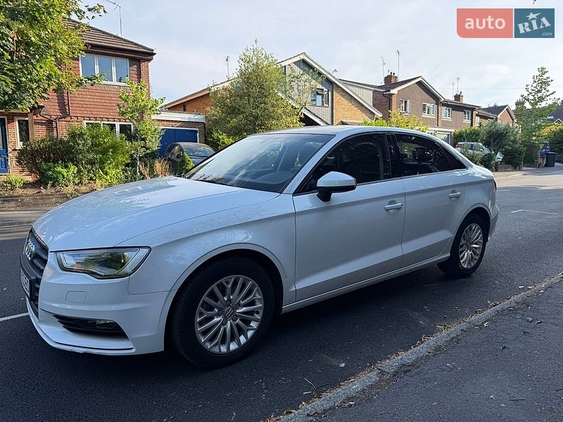 Седан Audi A3 2016 в Києві