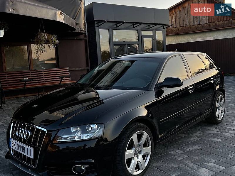Хэтчбек Audi A3 2011 в Ровно