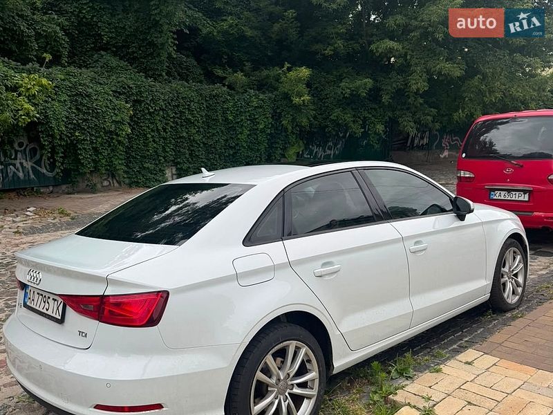 Седан Audi A3 2016 в Києві