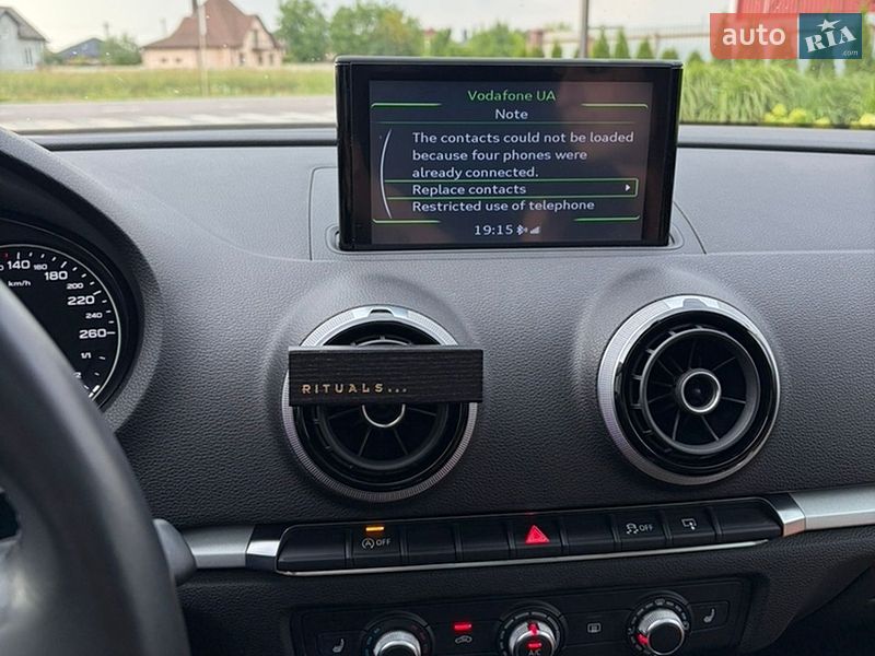Седан Audi A3 2014 в Луцке