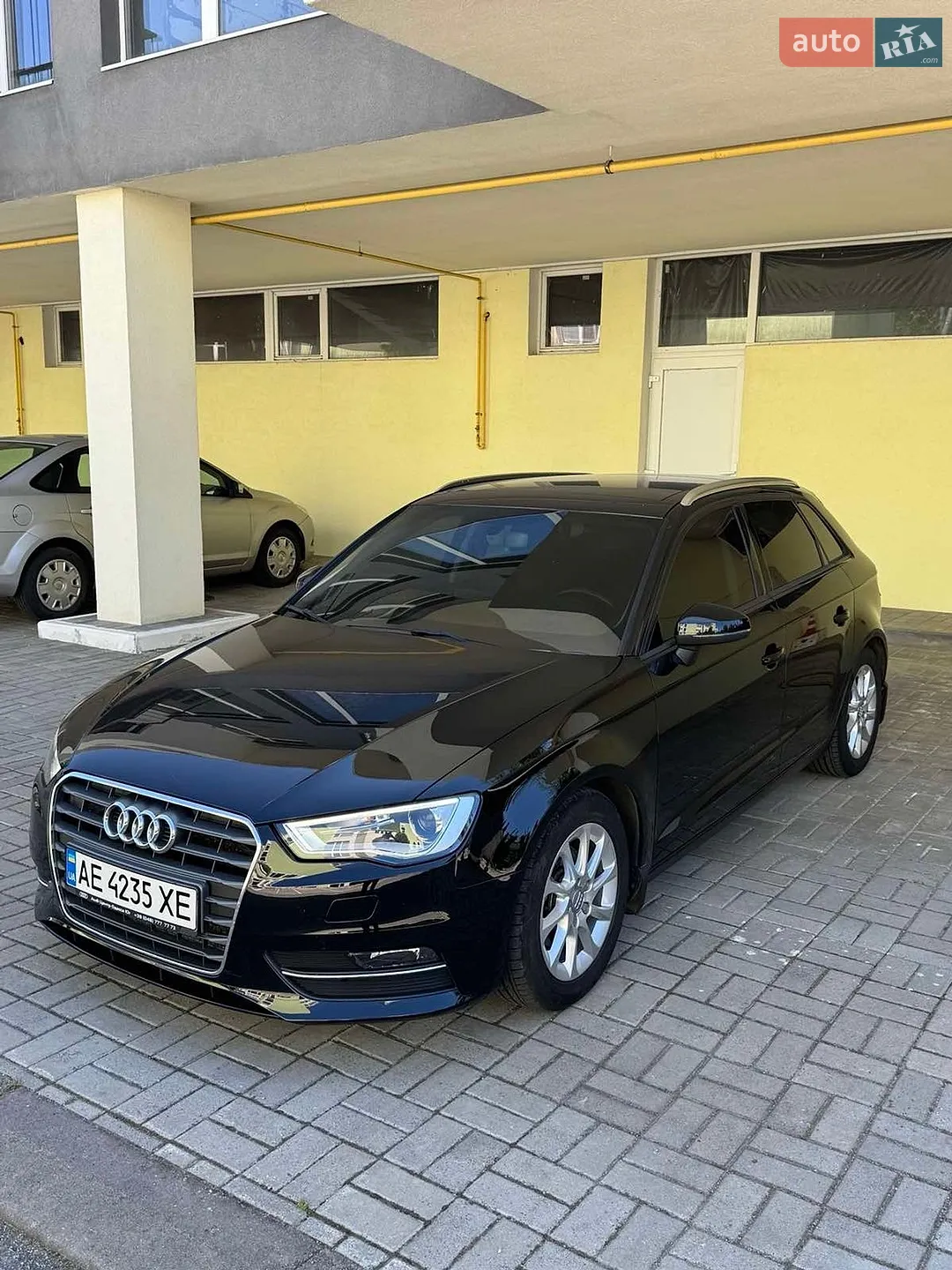 Audi A3 2014 VIN WAUEFGFF4F1065975 фото оголошення 7 з 20