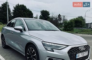 Седан Audi A3 2024 в Києві
