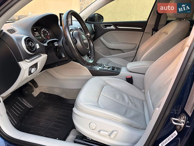 Седан Audi A3 2015 в Івано-Франківську