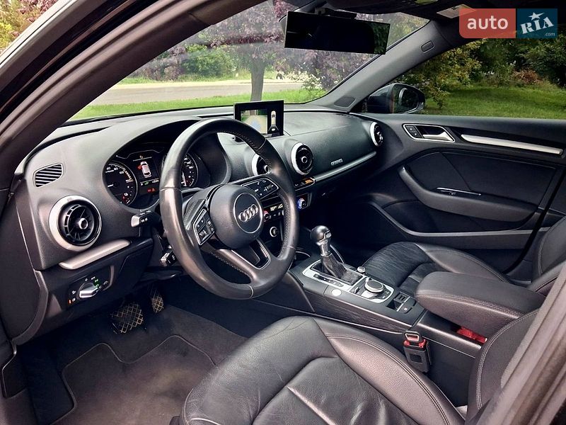 Хэтчбек Audi A3 2016 в Запорожье