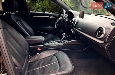 Хэтчбек Audi A3 2016 в Запорожье