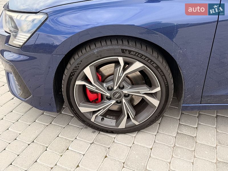 Седан Audi A3 2022 в Львове