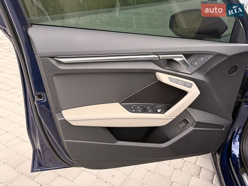 Седан Audi A3 2022 в Львове