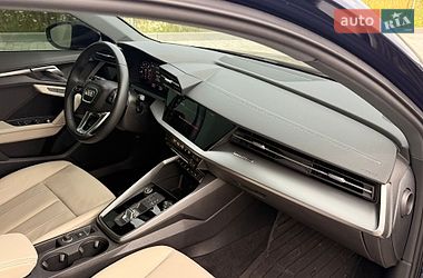 Седан Audi A3 2022 в Львове