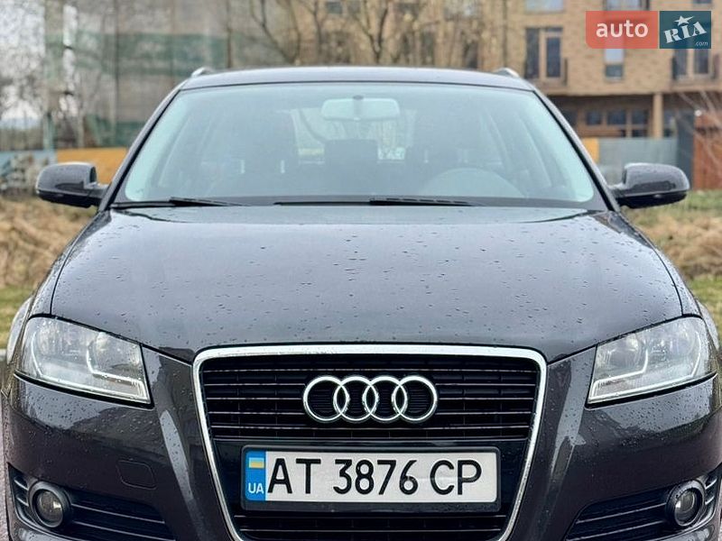 Хетчбек Audi A3 2011 в Дрогобичі