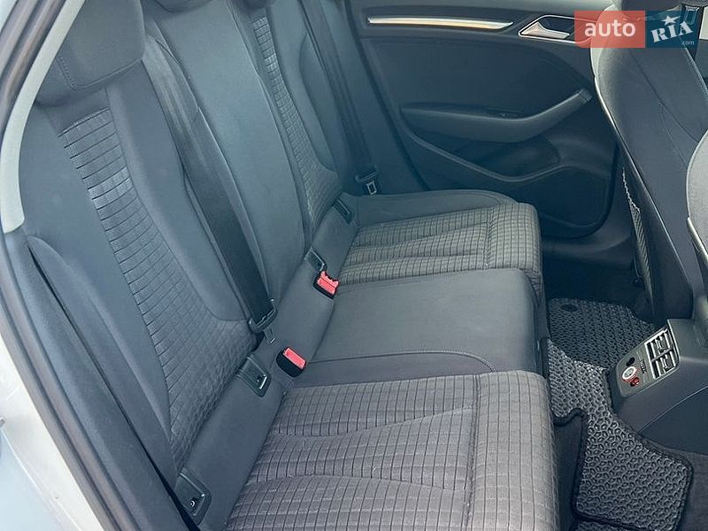 Хэтчбек Audi A3 2013 в Киеве фото 14 Хэтчбек Audi A3 2013 в Киеве