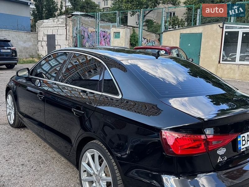 Седан Audi A3 2014 в Одессе