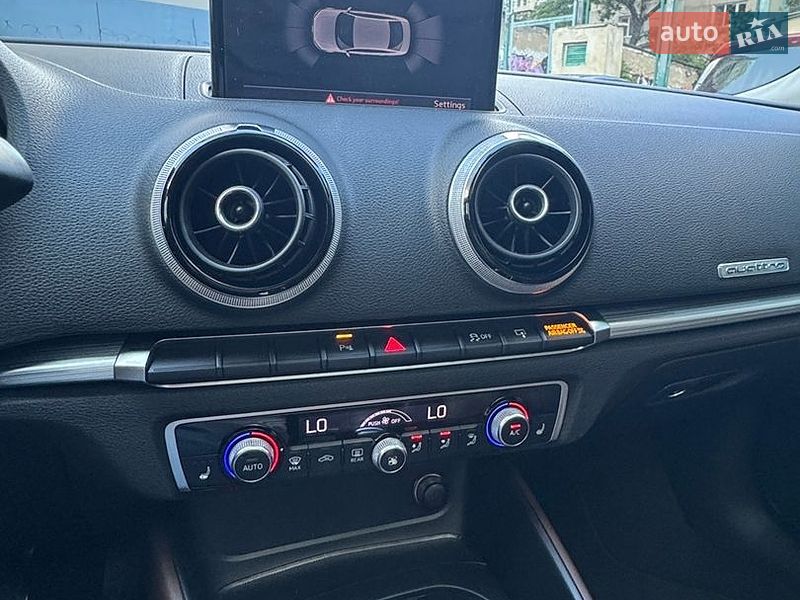 Седан Audi A3 2014 в Одессе