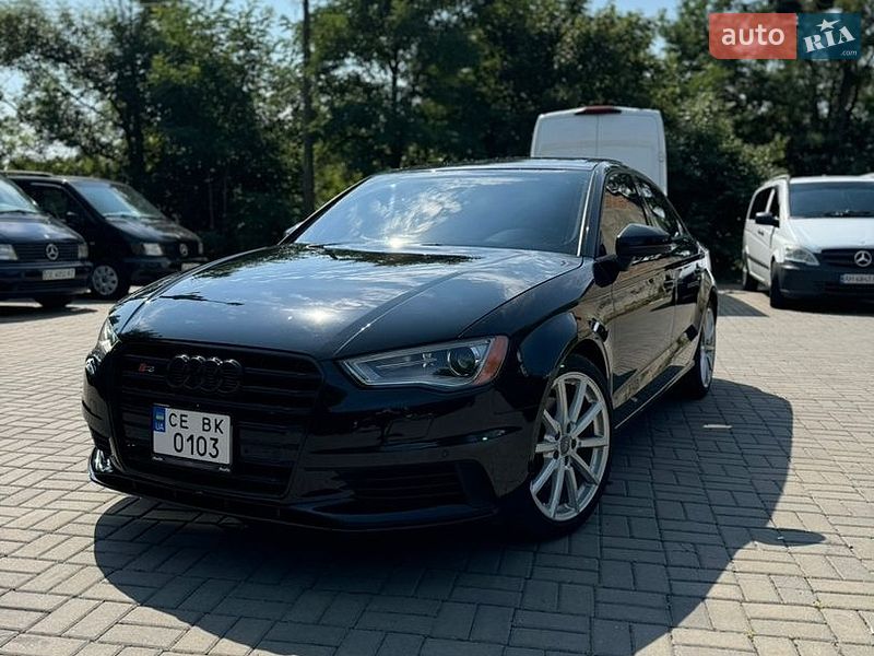 Седан Audi A3 2015 в Чернівцях