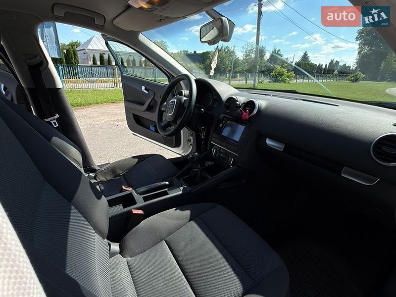 Хетчбек Audi A3 2010 в Тернополі фото 15 Хетчбек Audi A3 2010 в Тернополі