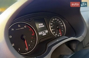 Седан Audi A3 2015 в Ирпене