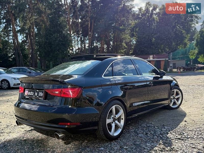 Седан Audi A3 2015 в Ирпене