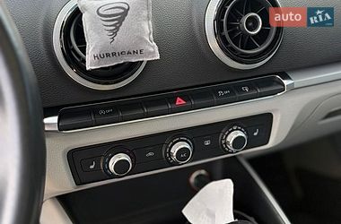 Седан Audi A3 2016 в Кривому Розі