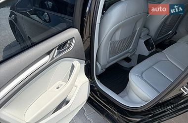 Седан Audi A3 2016 в Кривому Розі