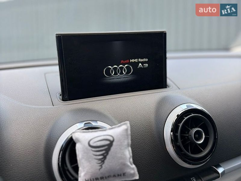 Седан Audi A3 2016 в Кривому Розі