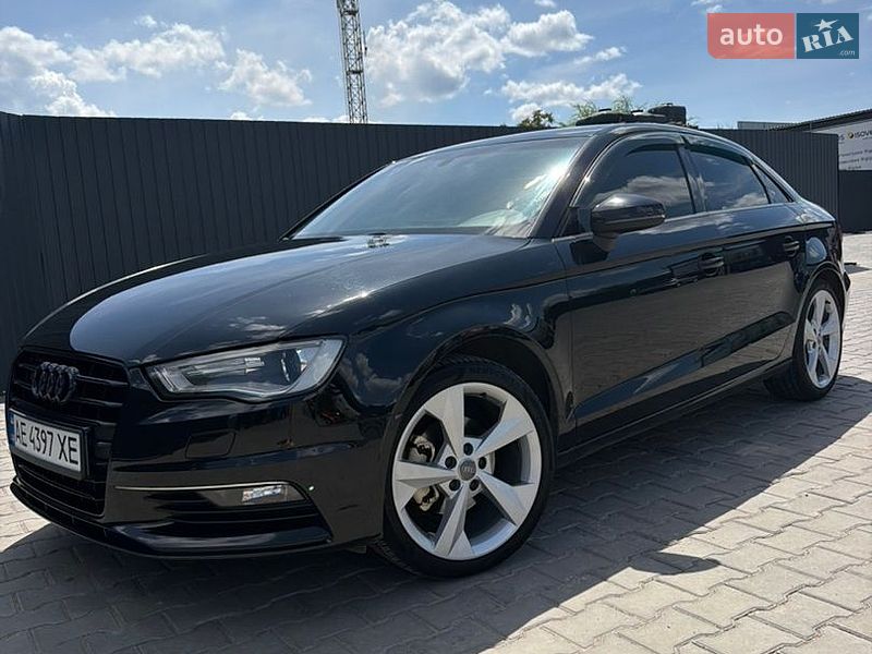 Седан Audi A3 2016 в Кривому Розі