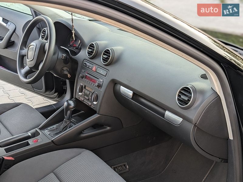 Хэтчбек Audi A3 2004 в Ивано-Франковске