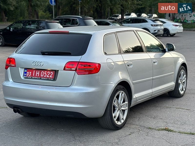 Хэтчбек Audi A3 2009 в Луцке