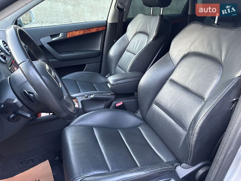 Хэтчбек Audi A3 2009 в Луцке