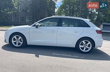 Хэтчбек Audi A3 2016 в Житомире фото 8 Хэтчбек Audi A3 2016 в Житомире