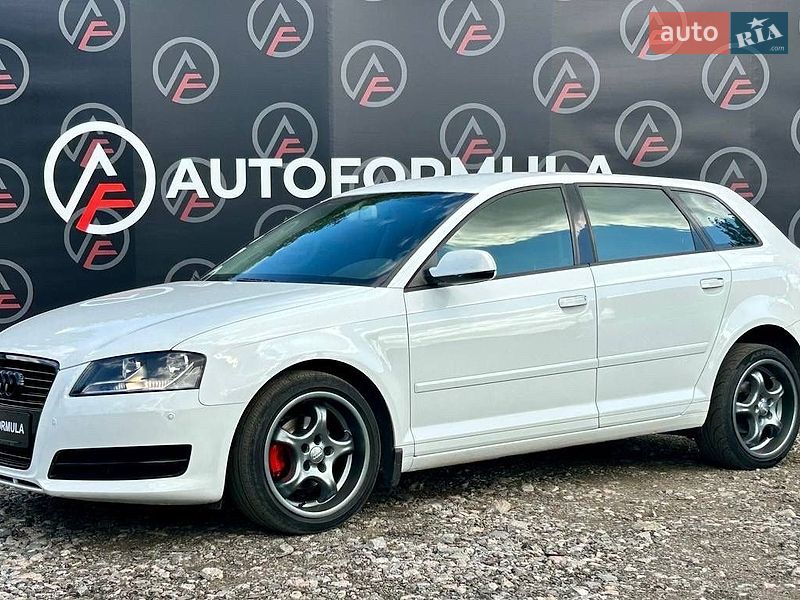 Хэтчбек Audi A3 2012 в Киеве