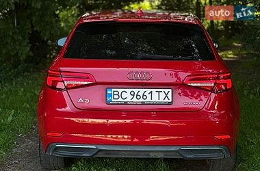 Седан Audi A3 2016 в Львові