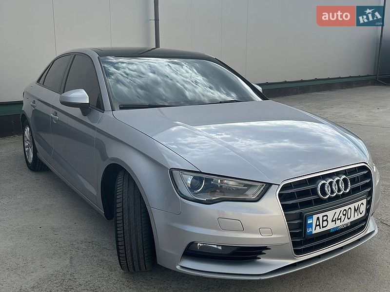 Седан Audi A3 2016 в Вінниці
