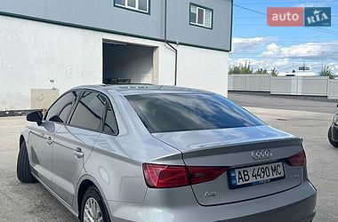 Седан Audi A3 2016 в Вінниці