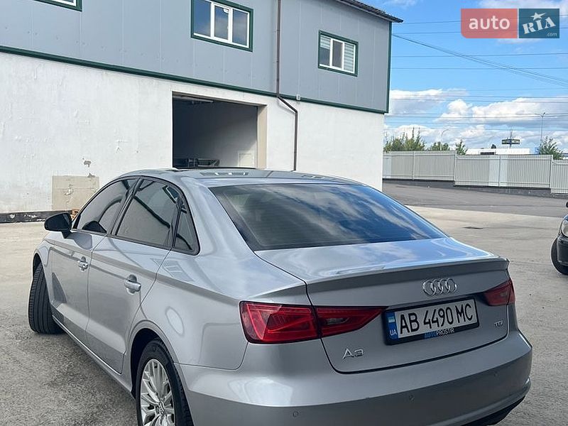 Седан Audi A3 2016 в Вінниці