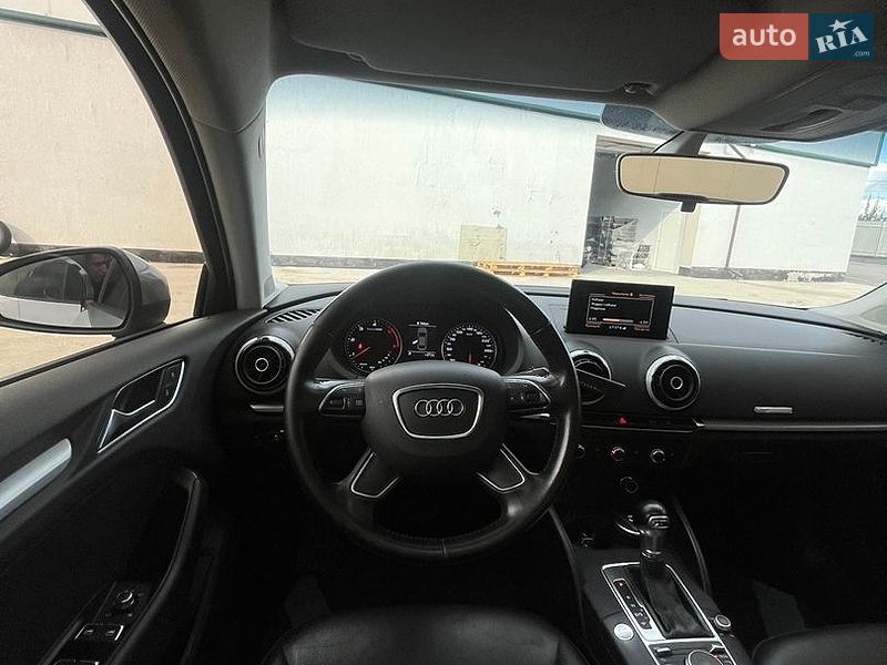 Седан Audi A3 2016 в Вінниці