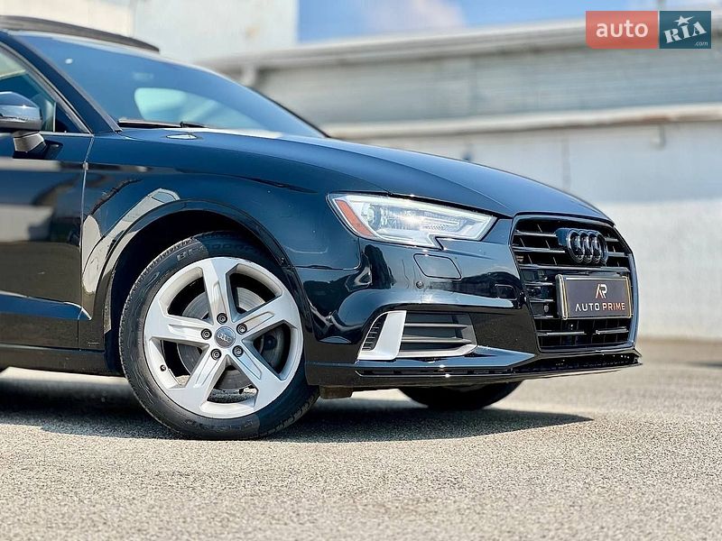 Седан Audi A3 2016 в Києві