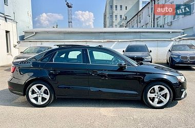 Седан Audi A3 2016 в Києві