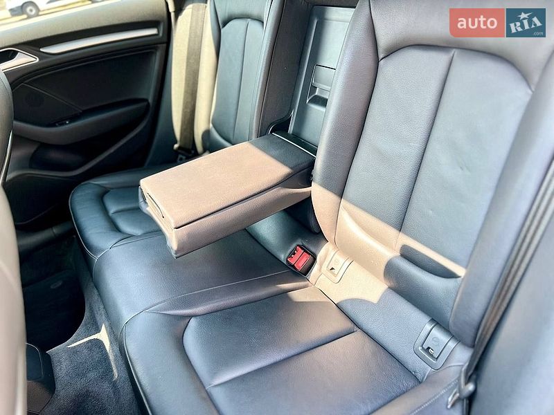 Седан Audi A3 2016 в Києві