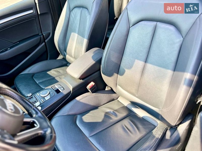 Седан Audi A3 2016 в Києві