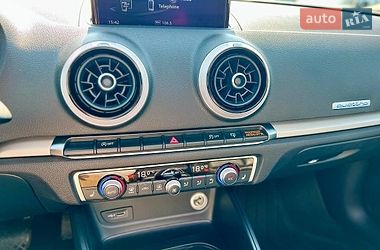 Седан Audi A3 2016 в Києві
