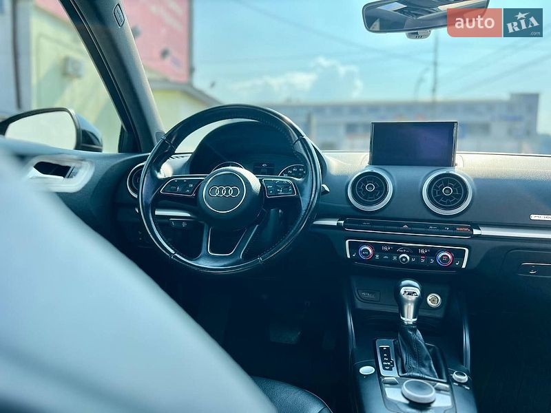 Седан Audi A3 2016 в Києві
