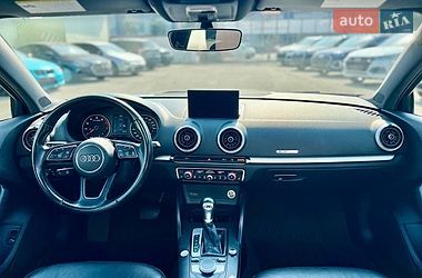 Седан Audi A3 2016 в Києві