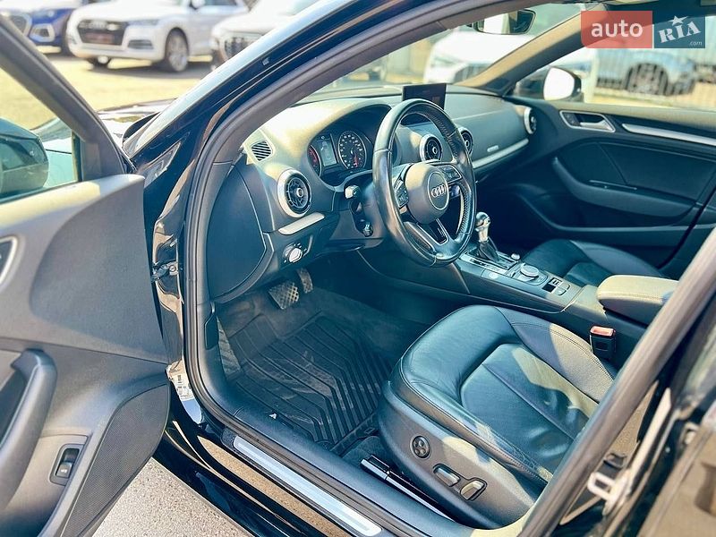 Седан Audi A3 2016 в Києві
