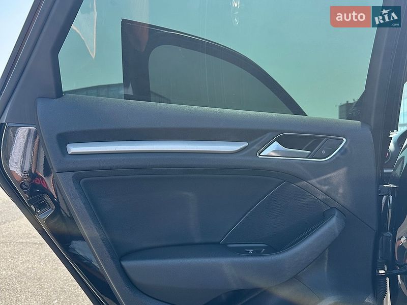 Седан Audi A3 2016 в Софіївській Борщагівці
